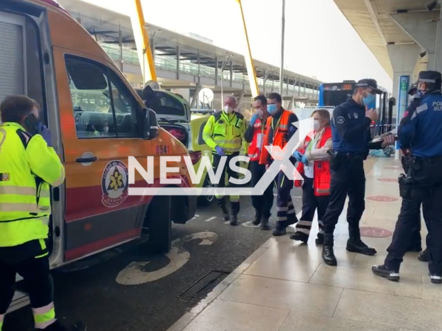 Little 3-year old boy died after being run over by a bus at Barajas airport. Note: This picture is a screenshot from the video (@EmergenciasMad/Newsflash).