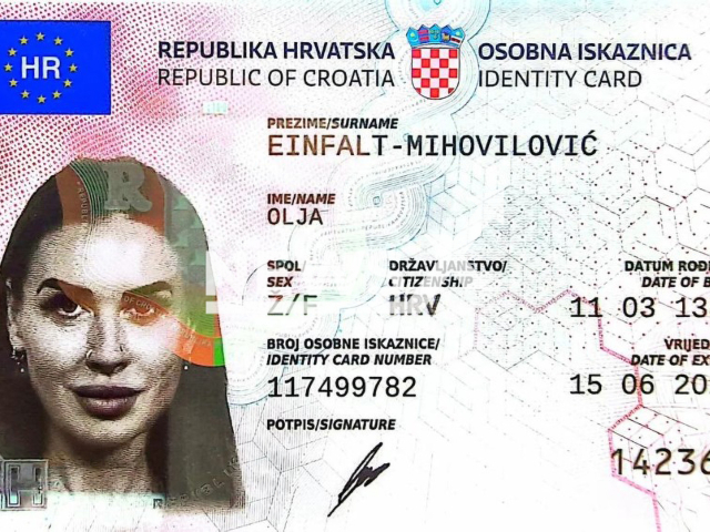 Photo shows the ID of Olja Einfalt. The Croatian 'vampire' claims she was born in 1383.
Note: Private photo(@vampiricaolja/Newsflash).