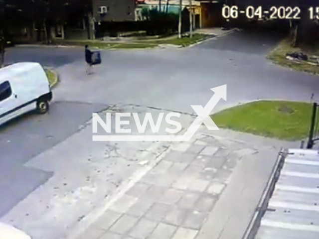 The woman who left a newborn baby in the garbage in Moron, Buenos Aires was arrested on 07th of April 2022 and the baby was rescued. Note: Picture is a screenshot from a video (Newsflash)