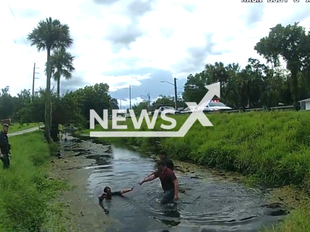 Suspect attempts an aquatic getaway in a police chase in Port Orange, Florida on the 17th of August 2023. Note: This picture is a screenshot from the video.(Port Orange Police Department/Clipzilla)