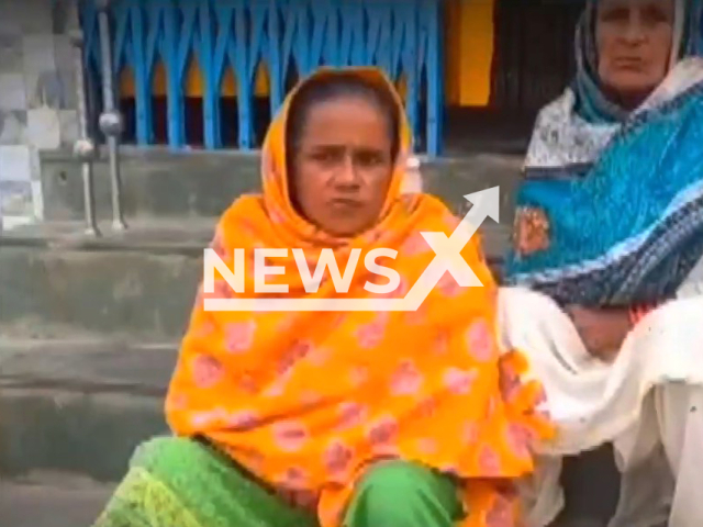 Picture shows Tarannum (in yellow) who donated her kidney to save her brother's life in Gonda, India. For that she was given triple talaq by her husband. Note: Image is a screenshot from video. (Newsflash)