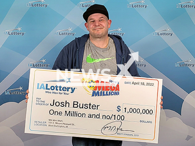 West Burlington man Josh Buster won $1M after lottery ticket-printing mistake in April 2022.
Note: Photo by lottery(IALottery/Newsflash).