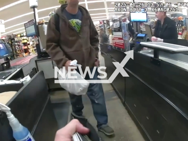 Police officer buys food to hungry shoplifter in Wheat Ridge, Colorado, USA, on Friday, Jan. 26, 2024. Note: Picture is a screenshot from the video. (Wheat Ridge Police Department/Clipzilla)