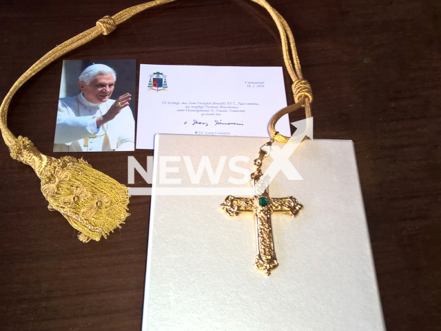 Image shows Pope Benedict XVI's pectoral cross, undated photo. It was stolen from a church in the town of Traunstein, Bavaria State, Germany. Note: Licensed content. (BLKA/Newsflash)