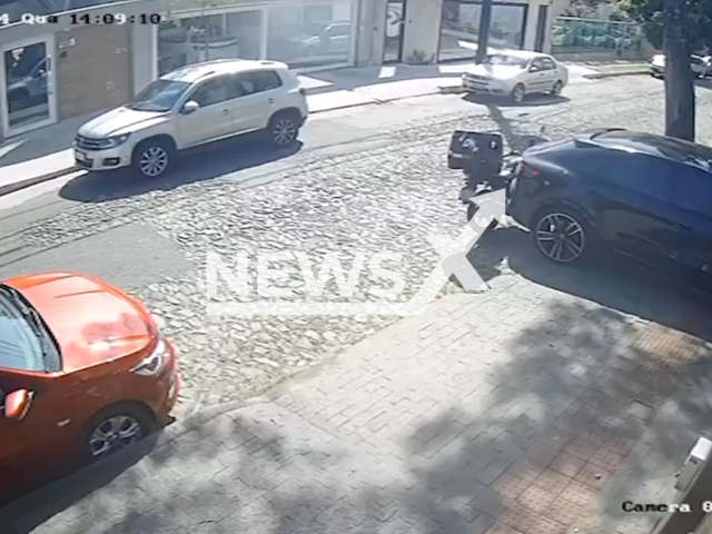 Porsche owner deliberately knocks over motorcycle and attacks motorcyclist in Belo Horizonte, Wednesday, Aug. 14, 2024. According to the police the 24-year-old motorcyclist said he was making a delivery when the fight started. Note: Photo is screenshot from a video(Newsflash)