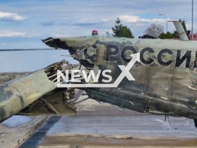 Russian combat helicopter 'crocodile' retrieved from the Kiev Sea in May 2022. Note: Picture is a screenshot from a video (@DPSUkraine/Newsflash)