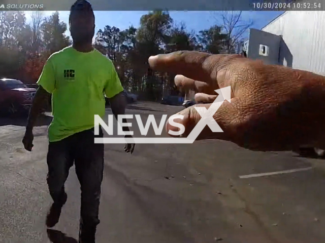 Footage shows as deputies announced their presence, the suspect 32-year-old Alexander Tolber retreated and reached for a gun, prompting multiple officers to discharge their weapons in Columbus, Ohio in the United States on Wednesday, Oct. 30, 2024.
Note: Photo a is screenshot from a video (@Ohfcso/NF/newsX)