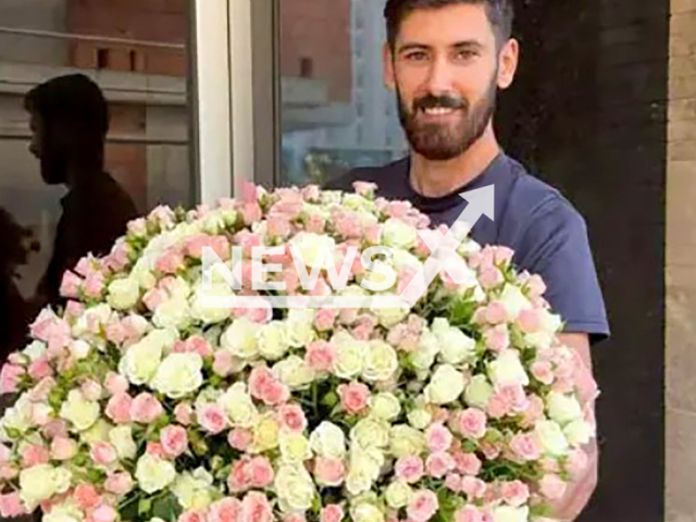 Yunus Yildirici, 29 poses with a bouquet in undated footage.
He died in Kepez State Hospital after 7 days of intensive care.
Note: Private photo. (NF/newsX)