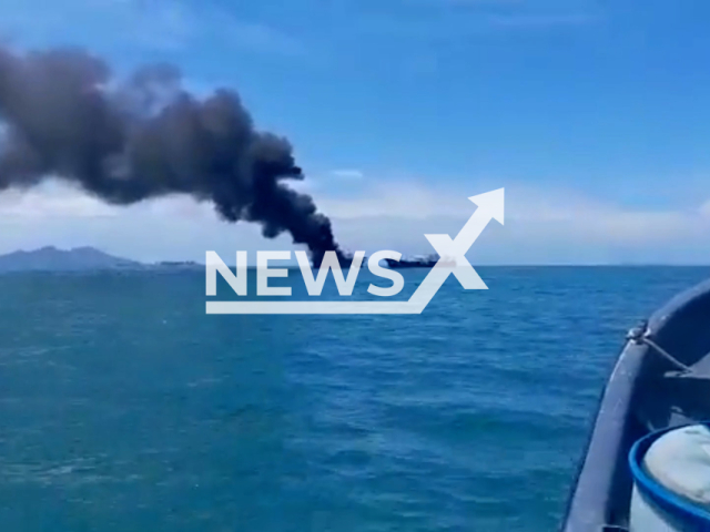 Boats dedicated to fishing activity on fire near the port of Vacamonte, Panama, on 11th May. Note: This picture is a screenshot from the video (@SENANPanama/Newsflash).