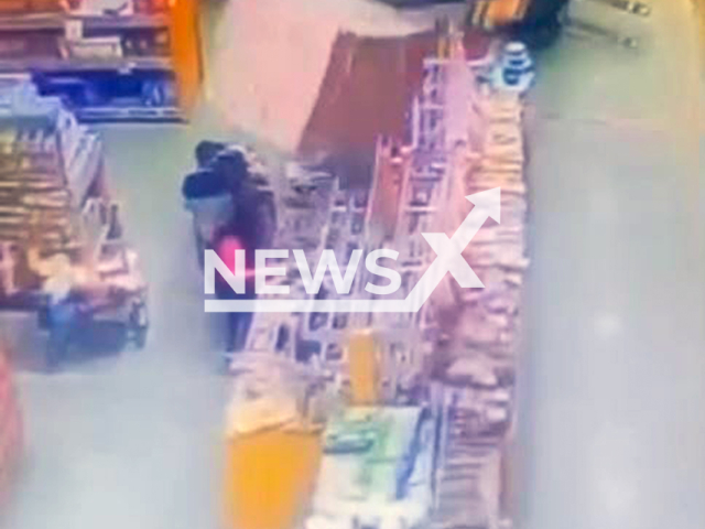 A palette with condensed milk falls on a woman in Canoas, Brazil, on Mar.09, 2025. The unnamed woman said she now lives in pain. Note: Photo is a screenshot from a video(Newsflash/NX)