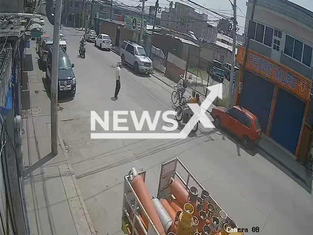Motorcyclist hits elderly man crossing the street in Tultitlan, State of Mexico, June 8, 2025. He left the scene. Note: Photo is a screenshot from a video. (Newsflash/NX)