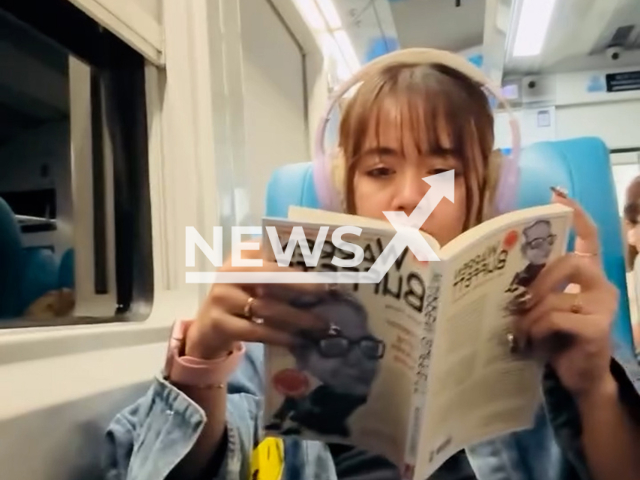 A glass breaks during a train ride en route from Yogyakarta to Surabaya, Indonesia, on Jul.6, 2025. The woman was injured. Note: Photo is a screenshot from a video. (widya_anggraini_awaw/Newsflash/NX)