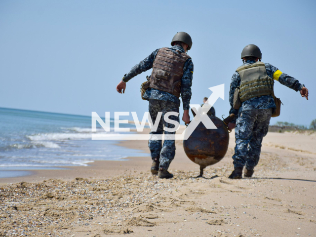 In the Odesa region, 2 naval enemy anchor mines, which were brought close to the coast in stormy weather, were removed and neutralized by specialists of the Navy subversive team, in May 2022. Note: Government photo(@okPivden/Newsflash).