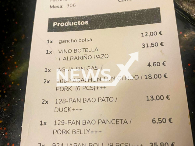 Picture shows the restaurant bill, undated. The case reportedly took place in Ibiza, Spain. Note: Private photo. (@LauraCunei/Newsflash/NX)