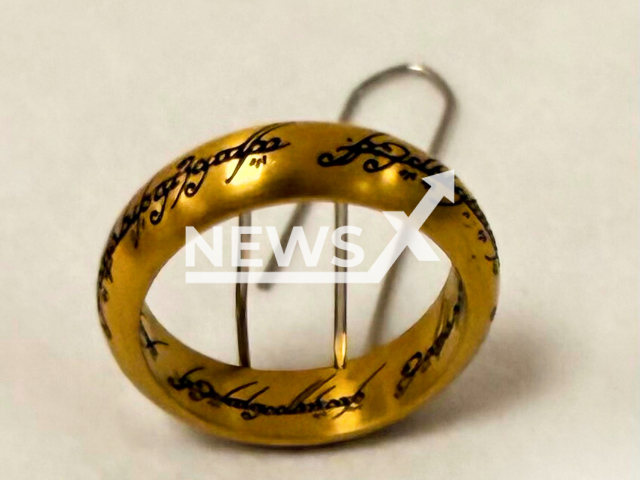 Picture shows the ring found on August 13, 2025 near the Elbe Shopping Center in Hamburg district of Osdorf in Germany and is waiting to be picked up until February 13, 2026. Note: Private photo. (@zfb_hamburg/Newsflash/NX)