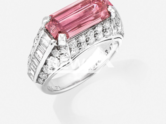 Picture shows the diamond ring, undated. The ring will be the star of Aste Bolaffi's next jewelry auction in Turin, Italy, scheduled for Oct.07,2025. Note: Photo from the auction house. (Aste Bolaffi/Newsflash/NX)