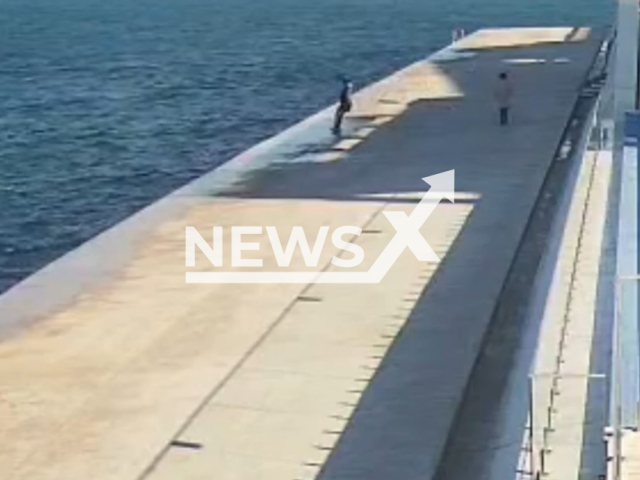 A 13-year-old boy falls into the icy sea in Sevastopol, Russia, on Jan.20,2026. He was rescued. Note: Photo is a screenshot from the video (@razvozhaev/Newsflash)