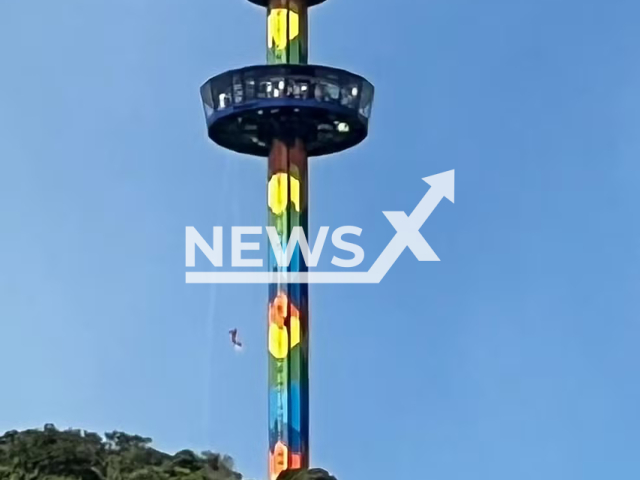 Picture shows the attraction that malfunctioned in Balneario Camboriu, Brazil, Jan. 30, 2026. A group of tourists got stuck. Note: Private photo. (Newsflash)