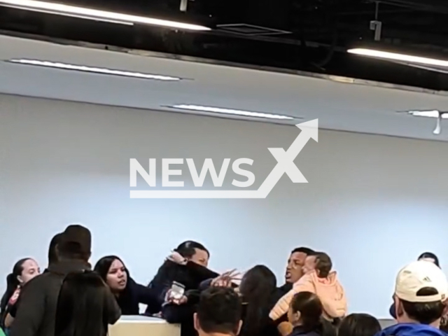 Passenger assaults Latam employees with punches at Guarulhos airport, Brazil, June 16, 2026. Note: Photo is a screenshot from a video. (@diogolemos027/Newsflash/NX)