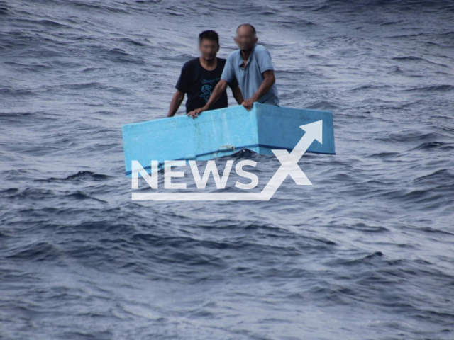 Mexican Navy personnel rescue two fishermen in a cooler who were in Pacific waters more than 240 kilometers from the coast of the state of Chiapas, Mexico, Aug. 19, 2026. Note: Private photo. (Newsflash/NX)