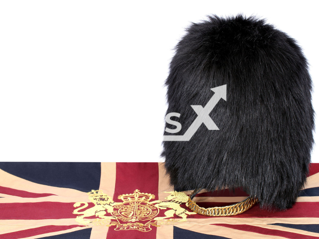 A faux bearskin cap made by PETA. Wildlife photographers Andy Parkinson, Megan McCubbin, and Aaron Gekoski added their names to a letter sent on PETA’s behalf to Secretary of State for Defence Ben Wallace, calling on the Ministry of Defence to stop funding the slaughter of black bears for the Queens Guard’s caps.
Note: Licensed photo(PETA/Newsflash).