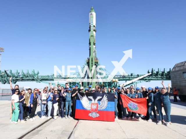 Donbass rocket with flags of republics DPR and LPR was installed on the launch pad of Baikonur, scheduled for June 3.
Note: Government photo(Roscosmos/Newsflash).