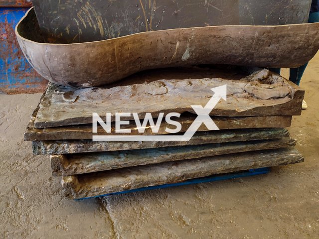 The five bronze reliefs that were stolen from a studio site in the second municipal district Leopoldstadt in the Austrian capital Vienna. Note: Licensed photo. (Landespolizeidirektion Wien/Newsflash)