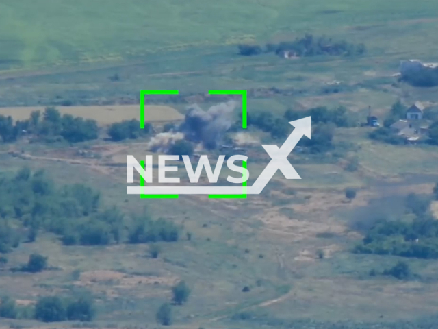 The artillery of the Armed Forces of Ukraine Destroyed Russian military positions in the Kherson region of Ukraine. Note: This picture is a screenshot from the video (36th OBRMP/Newsflash).