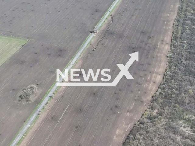 The 93rd Independent Kholodnyi Yar Mechanized Brigade shared a video showing Russian tanks driving through a mined Ukrainian field. Note: Picture is a screenshot from a video (@93OMBr/Newsflash)