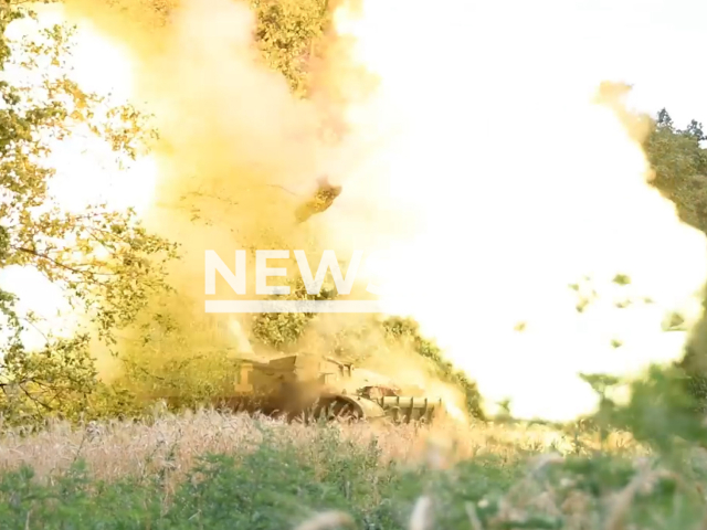 Ukrainian artillerymen apparently destroyed Russian military positions in Ukraine.
Note: This picture is a screenshot from the video.
(@dshv.mil.gov.ua/Newsflash)