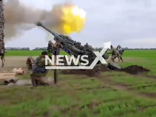 Fighters from the 406th Separate Artillery Brigade fires from artillery on Russian military positions on a battlefield in Ukraine in undated footage. Ukraine has been making good use of Western artillery deliveries to target Russian soldiers and infrastructure at greater distances.
Note: This picture is a screenshot from the video.
(@406oabr/Newsflash)