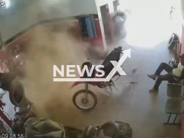 Tire explodes in workshop in Tabocas do Brejo Velho, Bahia in Brazil, Wednesday, Aug. 17, 2022. Nael Santos da Mata, 29, was thrown due to the impact of the explosion. Note: Picture is a screenshot from a video (Newsflash)