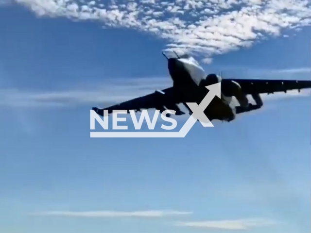 Ukrainian fighter jets fly very low, just over the vehicles on the road in Ukraine in undated footage.
Ukraine possesses the world's 27th largest air force and the 7th largest air force in Europe, largely due to the ability of its domestic defense industry Ukroboronprom and its Antonov subsidiary to maintain its older aircraft.
Note: This picture is a screenshot from the video.
(@AFUkraine/Newsflash)