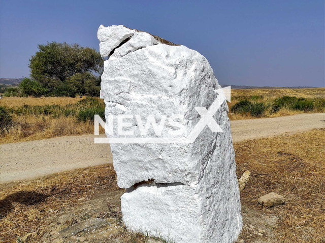 Picture shows the  menhir of La Lancha after it was painted white,  in Arcos, Spai, undated. The 5,000-year-old megalithic landmark was whitewashing. Note: Photo provided by entornoajerez.com. (entornoajerez.com/Newsflash)