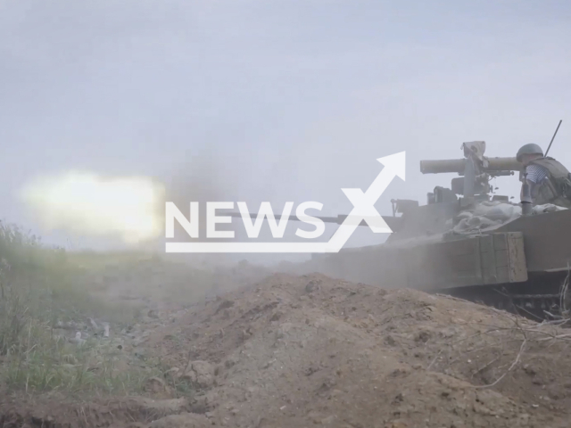 Russian solider fire from BMP-2 in the battlefield in Ukraine in undated footage.
Russian MoD stated that Armed Forces of Ukraine suffered significant losses, after which they tried to hide in armored vehicles, but were destroyed by fire from anti-tank missile systems.
Note: This picture is a screenshot from the video.
(@mil/Newsflash)