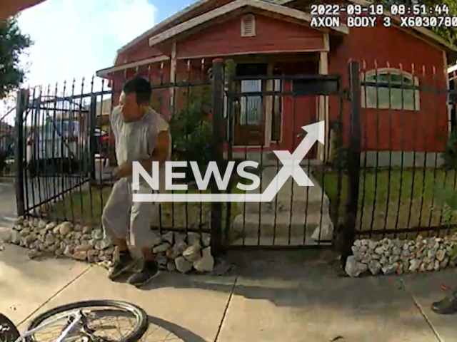 A police officer shoots the suspect in San Antonio, Texas, the USA on Sunday, Sept. 18, 2022. Note: The picture is a screenshot from a video. (San Antonio Police Department/Newsflash)