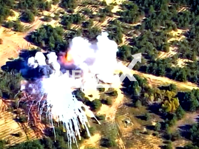 Ukrainian Marines destroy Russian self-propelled guns in Ukraine in undated footage.
Marine Corps Command is a military management body responsible for planning and deploying the ground component of the Ukrainian Naval Forces and conducting amphibious operations, conducting anti-amphibious operations and combat operations as part of a group of troops in separate directions. Note: This picture is a screenshot from the video. (@kmp.vmsu.ua/Newsflash)