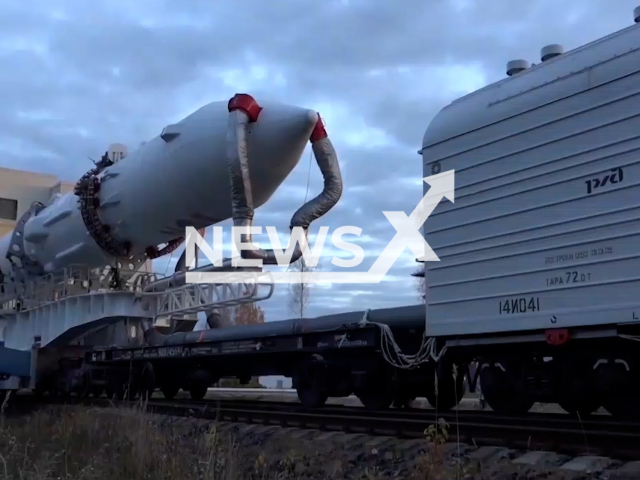 Picture shows a Russian Angara 1.2 rocket in the Plesetsk Cosmodrome in northern Russia on Saturday Oct. 15, 2022.
The Angara rocket family is a family of launch vehicles being developed by the Moscow-based Khrunichev State Research and Production Space Center.
Note: This picture is a screenshot from the video. (@mod_russia/Newsflash)