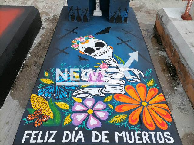 Picture shows the finished painting on the grave of Luis Francisco Novelo Braga, in Mexico, undated. The man is originally from Yucatan, Mexico and decorated the grave for the upcoming Day of the Dead. Note: Private photo.  (@luisfrancisco.novelobraga/Newsflash)