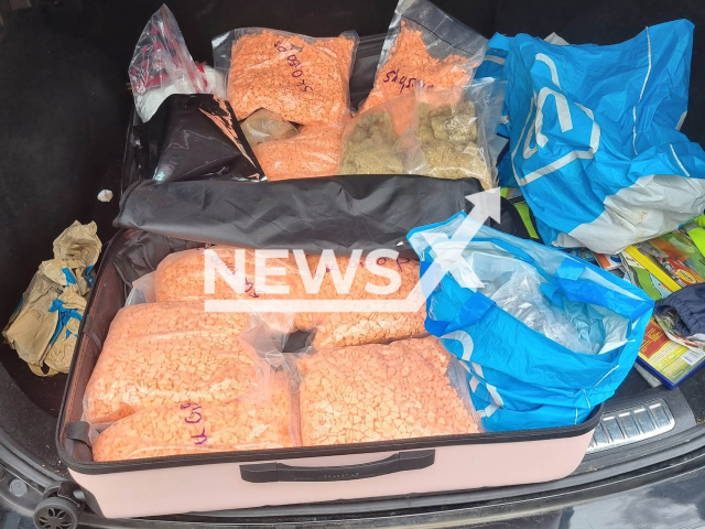 Image shows the 34 kilogrammes (75 lbs) of drugs found in a Dutchman's trunk, undated photo. German customs seized the drugs in the city of Bielefeld, in North Rhine-Westphalia, Germany on Monday, Oct. 17, 2022. Note: Licensed content. (Zoll/Newsflash)