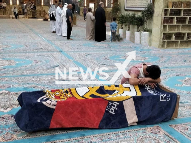 Photo shows a coffin wrapped in the Real Madrid flag, undated photo. An Iraqi man named Qasim reportedly left a will asking people to cover his coffin in the Real Madrid flag. Note: Picture is private (Newsflash)