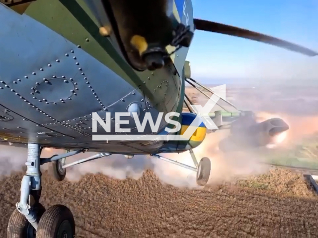 Ukrainian Mi-8 MSB helicopter fires missiles on the Russian military positions in Ukraine in undated footage.
Mi-8 MSB is a Ukrainian version of the modernization of the Soviet multi-purpose Mi-8 helicopter, developed by Motor Sich JSC.
Note: Picture is a screenshot from a video (@AFUkraine/Newsflash)