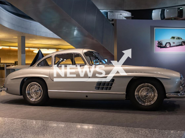 Picture shows the 1955 Mercedes-Benz 300 SL Gullwing, with the Andy Warhol’ piece in the backround, undated. It was depicted as the first motif in Andy Warhol’s iconic Cars series, and is being auctioned in New York, USA,  from Thursday, Nov. 10 to Thursday, Nov. 17, 2022.
Note: Photo provided by RM Sotheby’s.  (RM Sotheby’s/Newsflash)