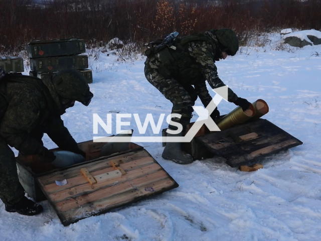 Mobilized Russian soldiers carry artillery ammunition during the exercise in the Murmansk region in Russia in undated footage.
The footage released by the Russian MoD on Friday, Nov. 18, 2022.
Note: Picture is a screenshot from a video (Ministry of Defense of Russia/Newsflash)