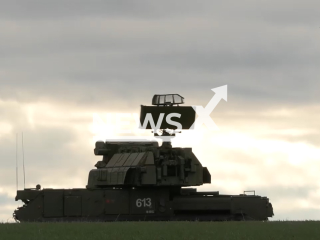 Tor-M2U anti-aircraft missile system deploys to the firring position in Ukraine in undated footage.
The footage was released by the Russian MoD on Thursday, Nov. 24, 2022.
Note: Photo is a screenshot from a video. (@mod_russia/Newsflash).