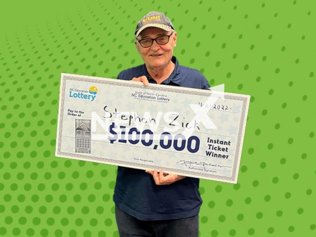 Stephen Zick, 76, poses with his check from winning the lottery, undated. He felt a sudden urge to buy a scratch-off so he listened, leading to a USD 100,000 lottery win in Charlotte, North Carolina, USA.

Note: Licensed photo.  (NC Lottery/Newsflash)