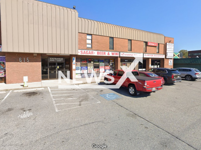 Image shows the Sagar Beer and Wine located at 615 South Frederick Avenue in the city of Gaithersburg, in Montgomery County, Maryland, USA, where the ticket was bought, undated photo. A man won USD 500,000 (GBP 414,502) on the lottery in December 2022. Note: Photo is a screenshot from Google Maps. (Google Maps/Newsflash)