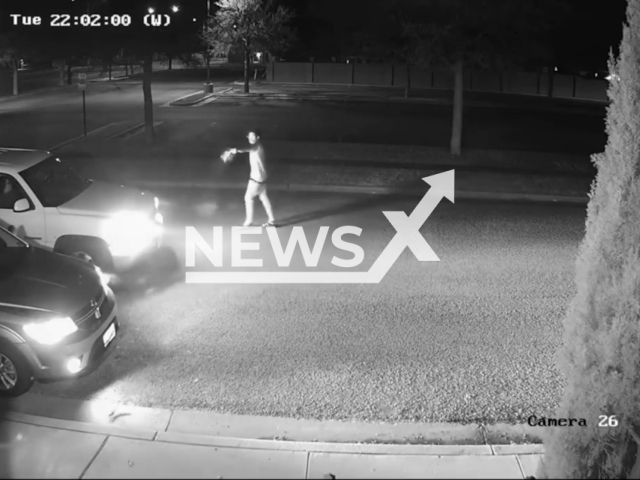 Driver shoots at another driver, in Central Lubbock, Texas, on Tuesday, Dec. 6, 2023. According to the police, the suspect is believed to be a white or Hispanic male with glasses. Notes: Picture is screen from a video.(Lubbock Police Department/Newsflash)