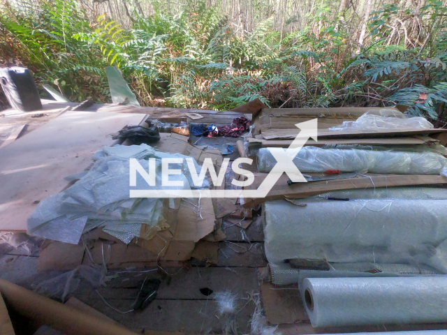 The operation to seize the two semi-submersibles vessel that were found inside the jungle, in Narino, Colombia. Note: Police photo. (Armada de Colombia/Newsflash)