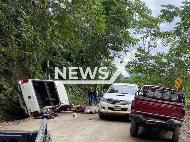 Picture shows  police investigating the crime scene,  in the province of La Convencin, Peru, on  Saturday, Feb. 11, 2023. Seven agents of the Peruvian National Police were ambushed and killed.
Note: Private photo. (Newsflash)